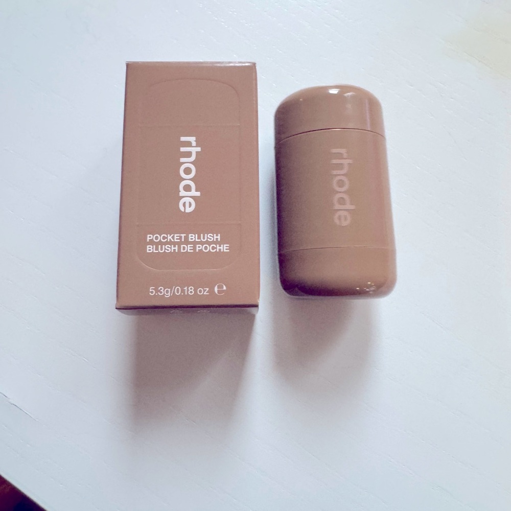 RHODE by Hailey Bieber POCKET BLUSH The Natural Flush in Sleepy Girl
